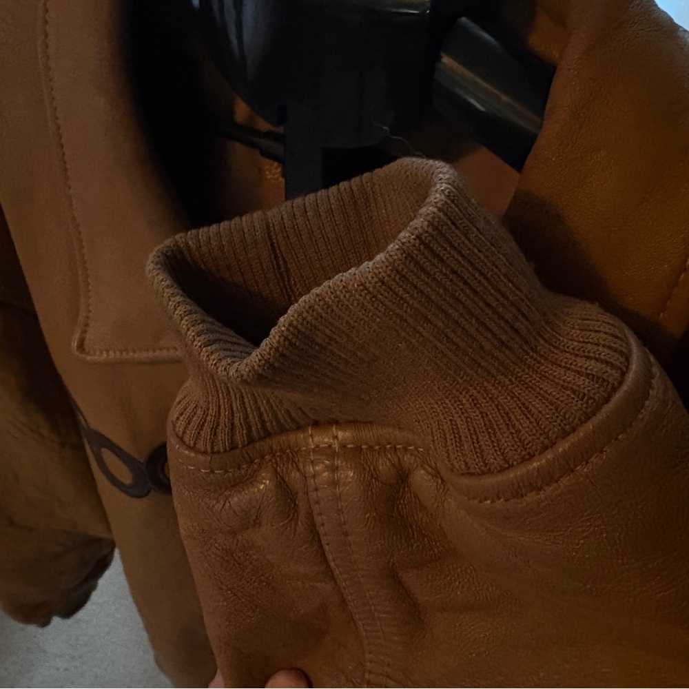 Men’s pre-owned Vintage Tan Rocawear Lamb’s Leather Bomber Coat - Picture 11 of 16